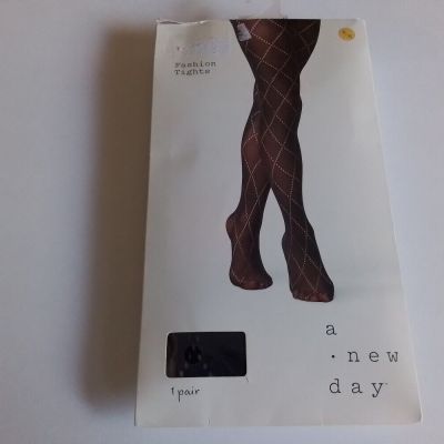 A New Day Single Pair Women Ebony Argyle Black Fashion Tights S/M